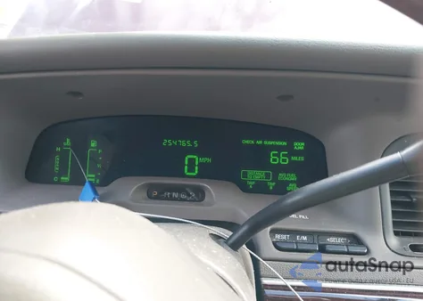 2004 Mercury Grand Marquis Ls из США, поврежденный, VIN 2MEFM75W54X608297